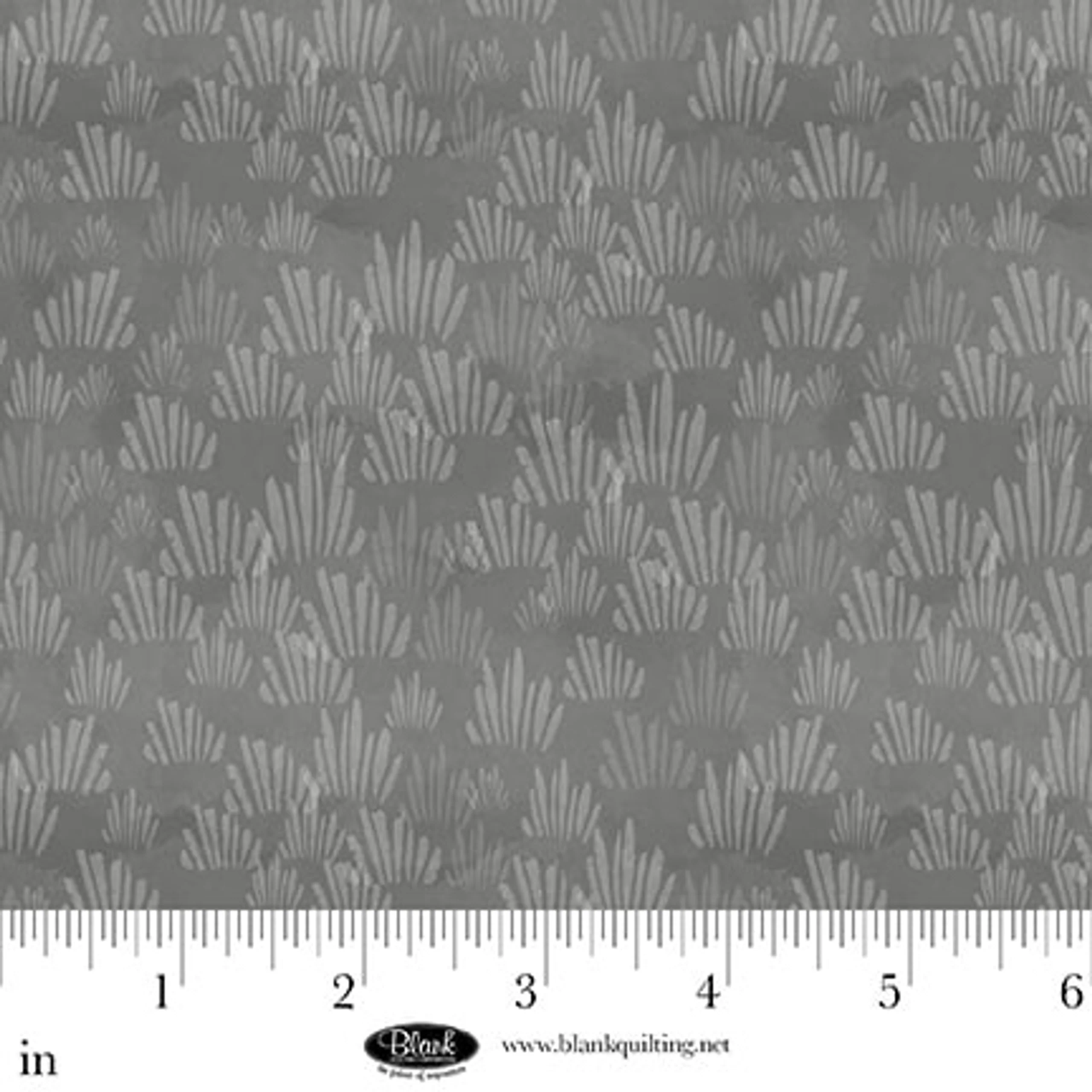 Petals and Pewter Grey Grass BQ4573095